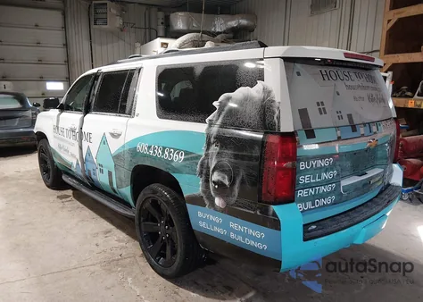 2016 Chevrolet Suburban Lt z USA, uszkodzony, nr VIN 1GNSKHKC1GR220317